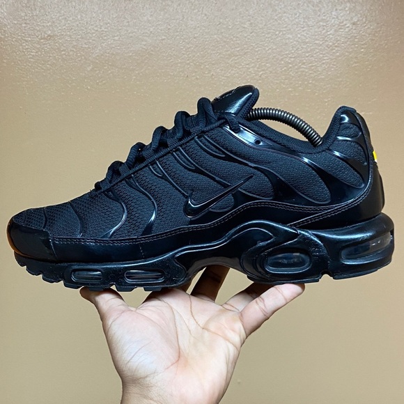 2017 Nike Air Max Plus TN “Triple Black” Men’s Size 11.5 604133-050 - Picture 8 of 16